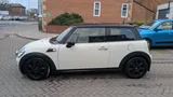 2007 MINI Cooper D dashboard