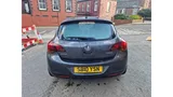 2010 Vauxhall Astra wheels
