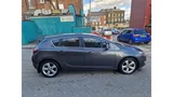 2010 Vauxhall Astra close-up detail