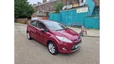 2009 Ford Fiesta front view