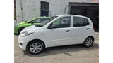 2013 Hyundai i10 dashboard