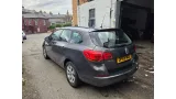 2015 Vauxhall Astra Estate dashboard