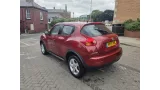 2013 Nissan Juke engine bay