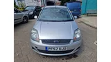 2007 Ford Fiesta interior
