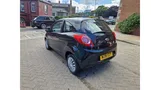 2015 Ford Ka engine bay