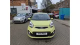 2011 Kia Picanto interior