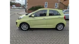 2011 Kia Picanto dashboard