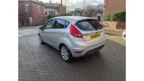 2009 Ford Fiesta engine bay