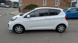 2012 Kia Picanto rear view