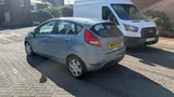2009 Ford Fiesta engine bay