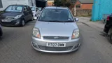 2007 Ford Fiesta interior