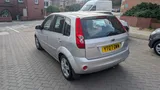 2007 Ford Fiesta engine bay