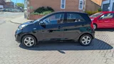 2011 Kia Picanto dashboard