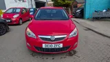 2010 Vauxhall Astra Exclusive interior