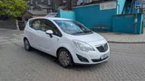 2011 Vauxhall Meriva front view