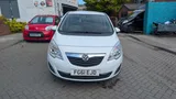 2011 Vauxhall Meriva interior