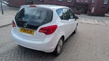 2011 Vauxhall Meriva boot space
