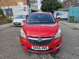 2015 Vauxhall Meriva interior