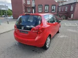 2015 Vauxhall Meriva boot space