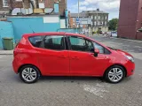 2015 Vauxhall Meriva side profile