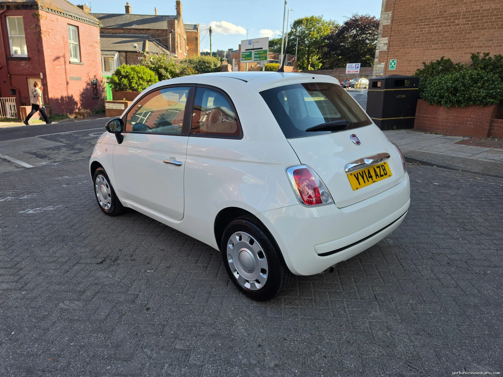 2014 Fiat 500 engine bay
