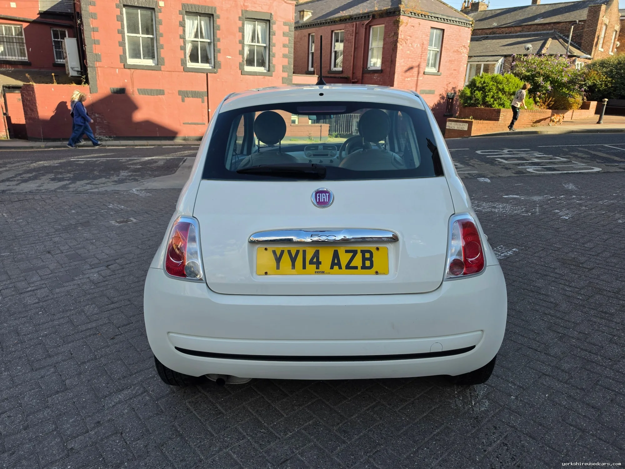 2014 Fiat 500 wheels