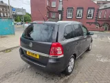 2011 Vauxhall Zafira boot space