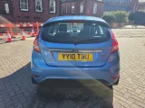 2010 Ford Fiesta dashboard