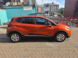 2015 Renault Captur engine bay
