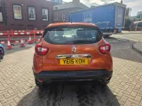 2015 Renault Captur boot space