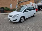 2013 Vauxhall Zafira close-up detail